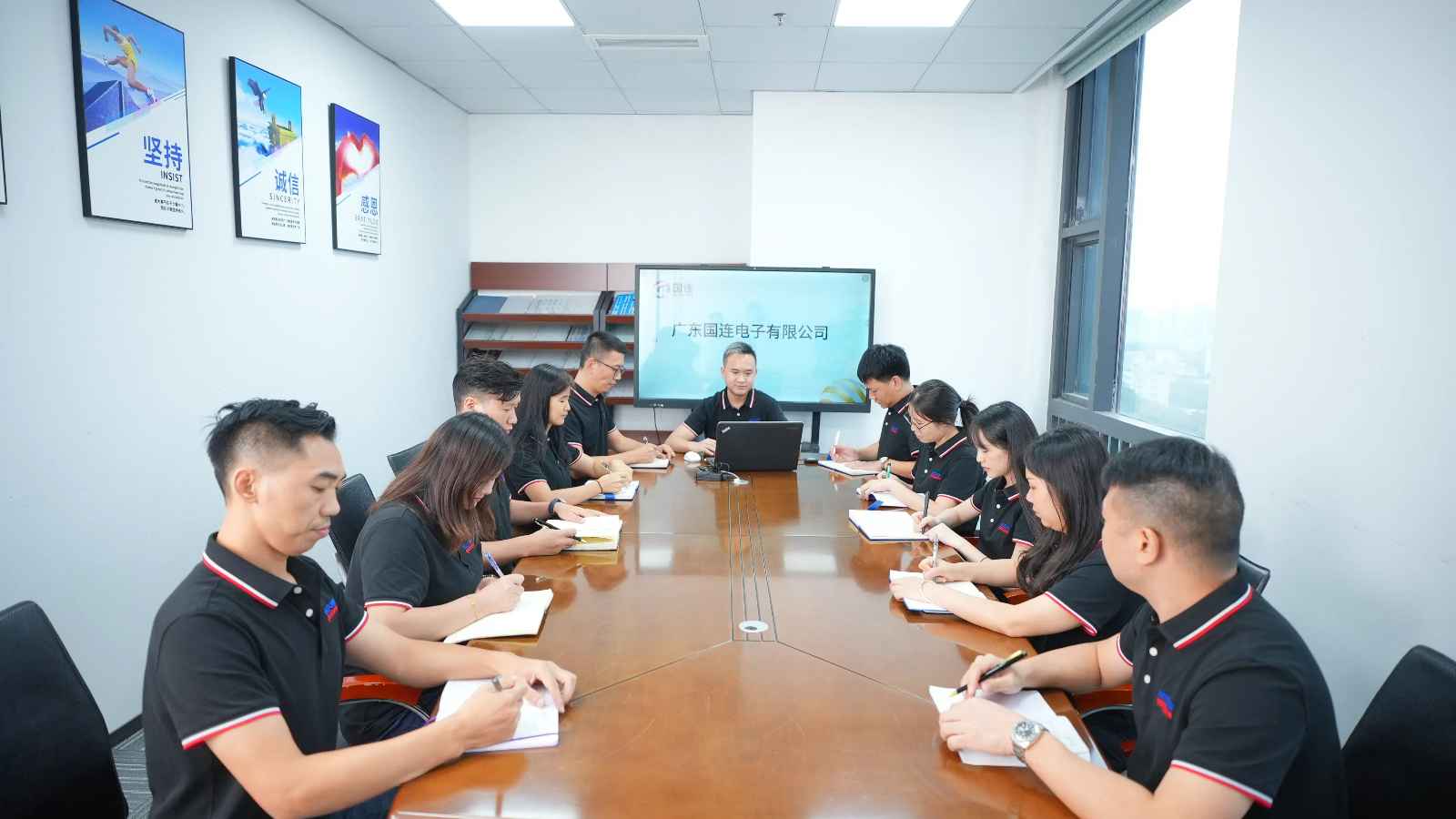 德瑞電子企業形象